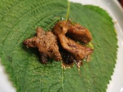 -炭小牛果木烤肉