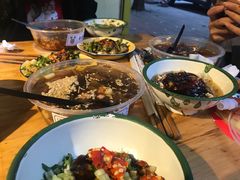 -拈签一笑黄牛肉辣卤串串