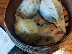 秋叶包-小城粥道·海胆鲜虾粥(解放广场店)