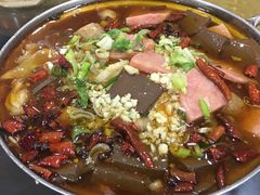 毛血旺-山城家常菜铁锅炖鱼