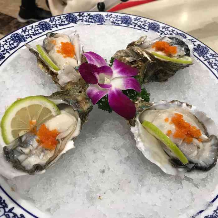 白天鹅海鲜大酒楼(建阳店)-"位置:靠近建发,有点儿难找,在广场上儿童.