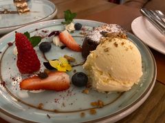 -Golden Lily河内巴黎法越料理餐厅(建国西路店)