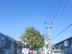 -草场地艺术区