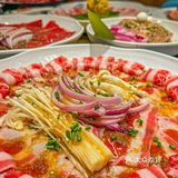谁能够拒绝滋滋冒油的五花肉呢？！