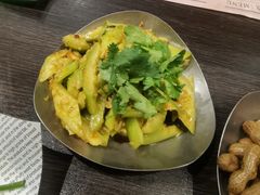 拍黄瓜-马海涛牛肉串·午市牛腩饭·烧烤夜宵(领汇广场店)