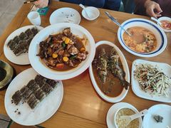 -品鲜村农家菜·阳澄湖大闸蟹(总店)