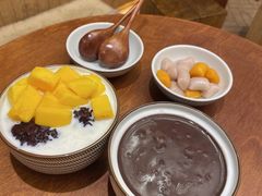 -小团圆糖水铺(襄阳南路店)