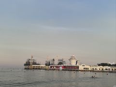 -北戴河碧螺塔海上酒吧公园