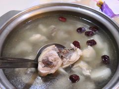山药鸡汤-县爷土鸡屋