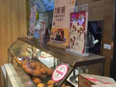 零售区-西树泡芙(湖滨银泰in77B区店)