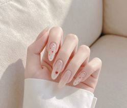 -桃色美甲沙龙