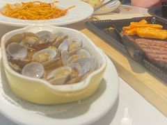 -必胜客(松雷店)