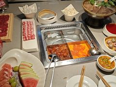 -海底捞火锅(中州万达店)