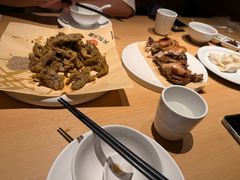 -关东小磨东北菜(上海长风大悦城店)