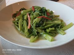 -景月阁空中食府(希尔顿酒店)