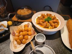 -五谷丰登农家院·地道胶东菜·海鲜烧烤(威海店)