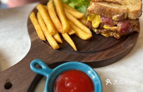 Beef Sandwich