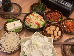 -九元重庆火锅(柳巷店)