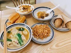 麻人抄手-正南齐北·老街糯米团(洪崖洞店)