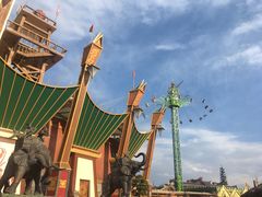 -七彩云南欢乐世界