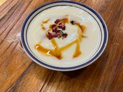 -云阿蛮云南生烫牛肉米线(奉贤路店)