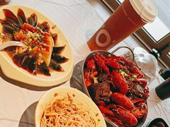 -巴厘龙虾·榜首油焖大虾(音乐学院·沿江酒馆店)