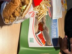 -麦当劳(燕顺路店)