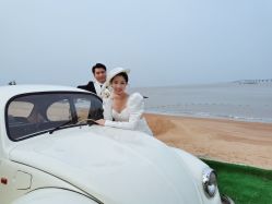 -现代经典婚纱摄影