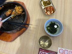 -吉宫釜拌饭馆(益田假日世界店)