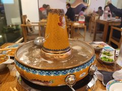 -毛辣果·贵州红酸汤牛肉火锅(西单店)