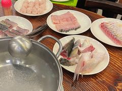 -正能量脆肉鲩火锅