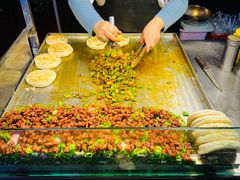 -正宁路小吃夜市