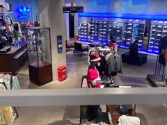 -阿迪达斯(武林银泰三叶草店)