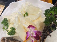 -老牌坊云南鱼豆花火锅(爱建店)