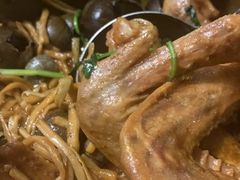 -食爺炭炉鸡煲·烧烤