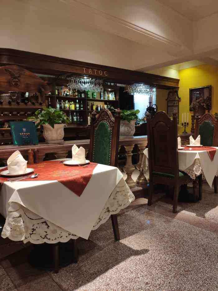 塔道斯西餐厅-"[礼花]作为哈尔滨本地人,20多年来从来.