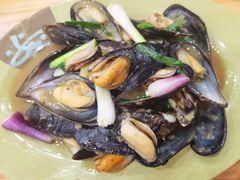 姜葱炒青口-贞姨美食·老字号海鲜大排档