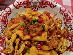 梭子蟹炒年糕-辣小鲜·南昌大排档(船山路店)