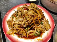 老沈阳拌鸡架-钱锋炭缸烧烤(南湖大路总店)