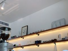 -Line 咖啡(石厦花园店)