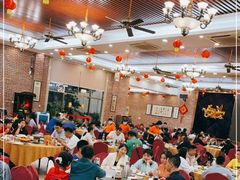 大堂-一品美食城(石碣序伦小学店)