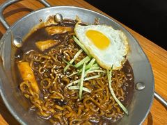 -富乐满 炸鸡&韩国料理 불로만(虹泉路店)