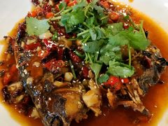 风味臭桂鱼-虎虎龙虾大排档(双井店)