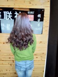 -镁连社·美联社
