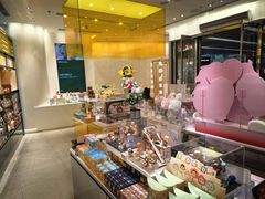 -泡泡玛特POPMART(浦项中心体验店)