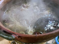 -威邵鸡煲(西华路总店)