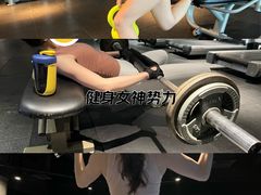 -上海浦东假日酒店
