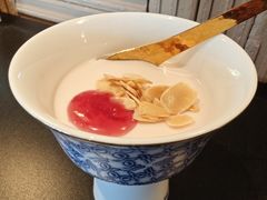 自制玫瑰酸奶-喜悦烤鸭·新京菜(王府井店)