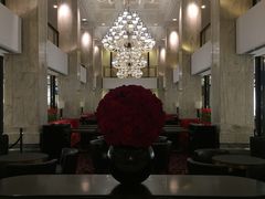 -Salon de The de Joel Robuchon(外滩18号店)