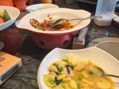 -湘力力小院·鱼汤泡饭(枫林路店)